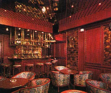 Falcon Plaza Centre 호텔